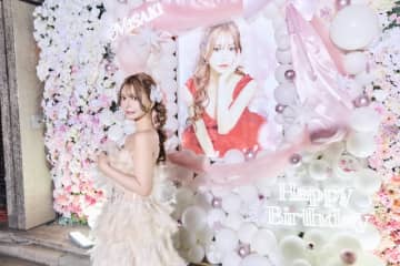 2日間で来客100組超え！五十嵐美咲バースデーイベントで連夜のシャンパンタワー！