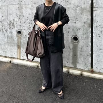 黒と紺が好きな人必見！ 黒コーデ・紺コーデをワンランクアップする方法