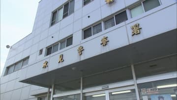 富山県氷見市の漁港で軽自動車が海に転落、車内にいた68歳男性が死亡