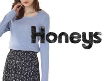 【ハニーズのブルー】でマンネリを解消！ 40・50代に似合う♡「着映えトップス」