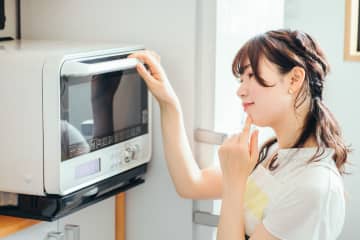 電子レンジを置いてはいけない場所５選…冷蔵庫の上は大丈夫？意外と多いNG配置