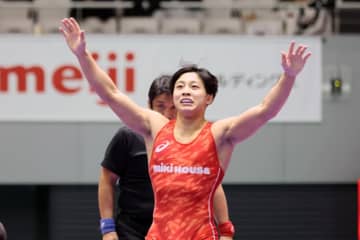 ＜レスリング＞田南部魁星（ミキハウス）が両スタイルにまたがって3年連続優勝…2025年天皇杯全日本選手権・第1日（1）