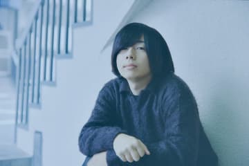 「自分たちはあいだの世代」――キタニタツヤのサポートギター yeti let you notice 秋好佑紀が語る“オルタナ”への意識