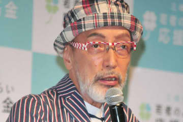 世界に誇る懐かしの「名車」　“相場高騰”中の1台にテリー伊藤が感嘆「普通に欲しい」