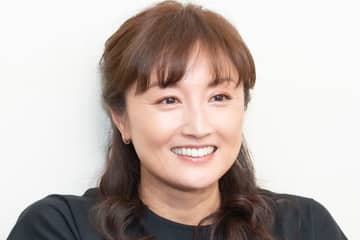 26年ぶりグラビア話題…51歳・井上晴美「20歳の私」に「たまらん」「ナイスバディ」「変わらないなぁ」