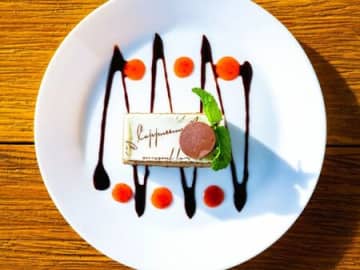 簡単なのにおしゃれ♡おうちでできるカフェ風〈デザートプレート〉の作り方。クリスマスにもおすすめです！