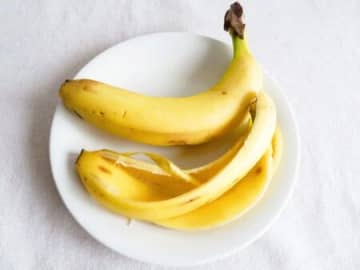 『バナナの皮』の驚きの使い道！思わず試したくなる！？意外すぎる実力を検証してみた！