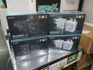 回転式ACコネクタを備えたフルモジューラー式ATX電源「RS」がLian Liから、計6製品