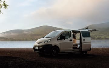 日産、「NV200バネット マイルーム」一部仕様向上 車中泊の快適性向上のため耐湿性に優れたアルミシート製断熱材を開発