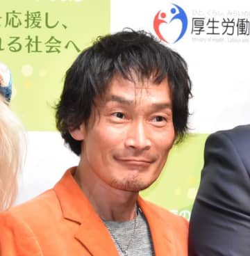 元うたのお兄さん・杉田あきひろ、救急搬送で緊急入院　うっ血性心不全で心筋梗塞の疑いも　「しばらくお時間をください」