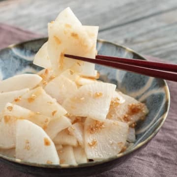 【めんつゆ、そうめんだけに使うのちょっと待った！】本当は教えたくない、全部めんつゆで解決する簡単おかずレシピ3選