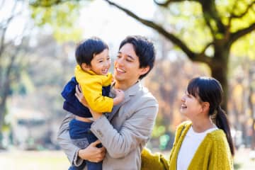 数回の洗濯でヨレヨレのTシャツ、3日で壊れる100均玩具…安さの罠に気付いた25歳主婦、見つけた新たな判断基準【読者体験談】