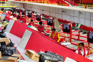 中国の郵便事業、1～11月の取扱件数は12.9％増