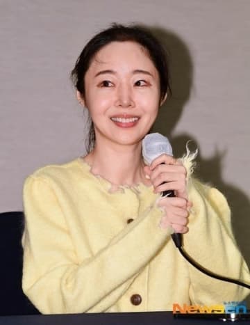 ミン・ヒジン、HYBEを相手取った公判で過去の恋人に言及…プットオプションの金額一部を渡す約束も