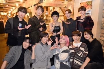 『それSnow Manにやらせて下さいSP』初対面の浜崎あゆみと居酒屋ガチトーク　“完コピ企画”にM!LKも