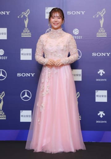 佐久間朱莉が4冠達成