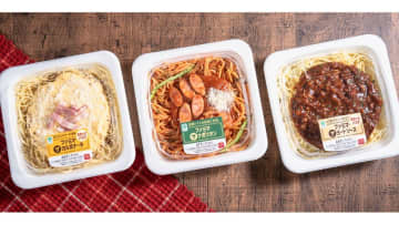 ファミマ、パスタ容器を刷新　石油由来プラを年40t削減へ