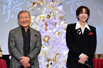 國村隼「小指と薬指を動かすことがなかった」　初挑戦ピアノに苦戦「大変でした」