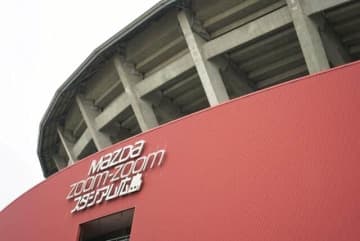 広島・小園海斗、契約更改で越年報道　打撃2冠の「チームの顔」、将来のFA流出懸念も？