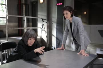 語り継がれる天海祐希VS桃井かおりの演技バトル　“伝説回”にみる『緊急取調室』の醍醐味