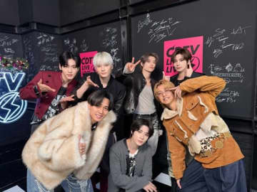 「日韓王子様コラボ」「激アツ」TXT、King & Princeとの“眼福ショット”に反響殺到！【PHOTO】