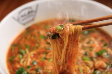 神戸・三宮に登場！高知県民が愛する「ジャン麺」専門店がオープン