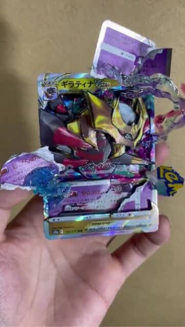 『ポケモン』シンオウ神話に“立体”で挑む！ ギラティナのシャドーボックスが「世界観までも再現している」と話題に