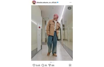 佐久間大介、ベージュを愛する私服コーデ披露　「おしゃれで可愛いかっこいい」「天才すぎなセンス」