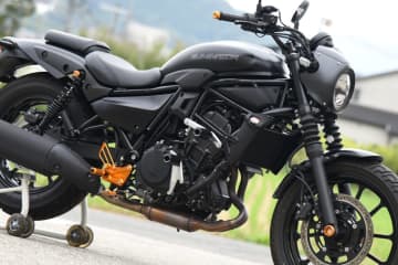 新型エリミネーター／SEのポジションを最適化！ 足元を変えればライディングが120％楽しくなる