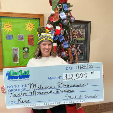 米ロードアイランド州 ある女性の宝くじ1万2000ドル当選が心温まる物語なワケ