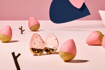 冬しか味わえない「スノー」”どんぐり型”の⽣チョコレートケーキに、名古屋限定いちご味