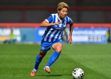 「日本とは全然違う」「すごく戦術的」ブライトンで躍動するなでしこ清家貴子が語るイングランドサッカーと現在地。“同僚”の三笘薫には「影響を受けています」【現地発インタビュー】