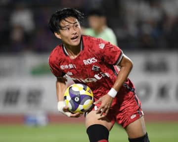 熊本の18歳FWがドイツ強豪に電撃加入！ クラブSDが語る獲得の理由「若くしてトップチームでの経験を積んでおり…」