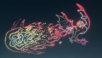 夜空にリオレウス出現！ 期間限定『モンハンワイルズ』ドローンショー「MONSTER HUNTER WILDS NIGHT CANVAS supported by Lenovo」レポート