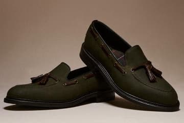 バブアー“レザー×ワックスドコットン”の編み上げブーツやタッセルローファー、ロークとコラボ