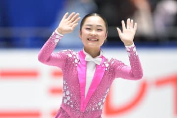 【フィギュア】島田麻央 0.1点差の２位発進！　フリーは４回転トーループを投入へ「結構いい感触」