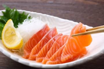 『鮭』と『サーモン』に違いはあるの？味や保存方法はそれぞれ異なる？