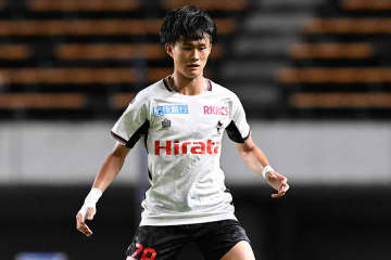 熊本の18歳FW神代慶人がフランクフルトに完全移籍「8年間ありがとうございました」