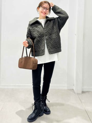 【GUのオリーブ色】がおしゃれ！ 40・50代の垢抜けに♡「冬アイテム」