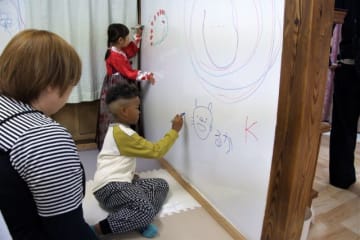 現代の日本で広がる“居場所”の灯り。こども食堂と企業支援がつくる地域の未来