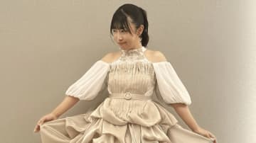 まさにアイドル！　菅沼菜々、“乃木坂46衣装担当”への特注ドレス姿に注目「可愛すぎる」「ファンミでも着て」
