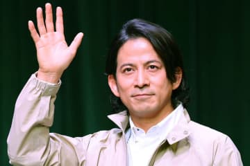 岡田准一「ひらパーのポスターになるために、役柄を決めてる」　２０１３年からイメージキャラクター