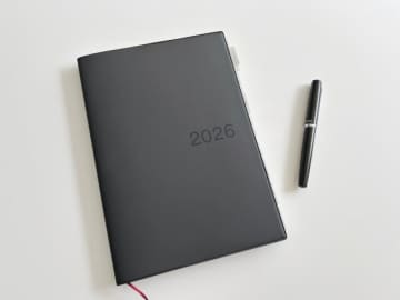 思考整理にはアナログも必要だった！2025年ミニマリストが「買ってよかった」文房具5選