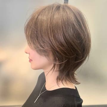 これぞ、「脱・昭和ヘア」！？【40・50代】が垢抜ける♡「上品ウルフ」