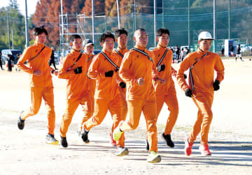 ＜高校駅伝＞選手の目標は3位入賞　県予選で9連覇も、4連覇狙った関東大会では10位…奮起誓う都大路「チームのために力を出し切る」　全国大会、あす21日号砲　男子・埼玉栄チーム紹介