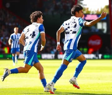 「カオルの貢献は計り知れない」「彼はトッププレイヤー」ついに戻ってきた！ブライトン32歳指揮官が日本人エースを熱く語る！先発復帰の可能性は？