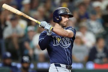 パイレーツ、今季31発の二塁手ロウら3選手を獲得　レイズ＆アストロズとの三角トレードが成立