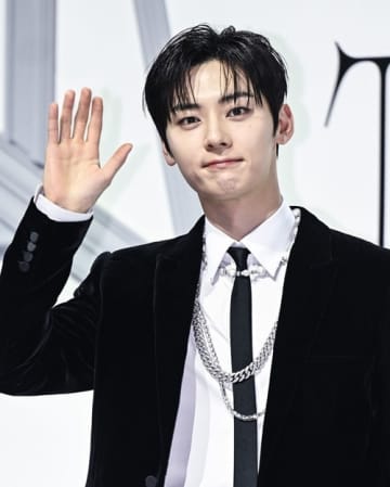 ファン・ミンヒョン、本日（20日）除隊！大晦日に年末歌謡祭MCとして活動再開決定