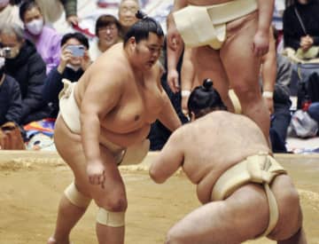 大関琴桜「勉強、反省の一年」　冬巡業、来年へ奮起期す