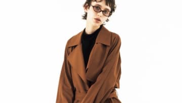 【明日なに着る？】コートなのに軽さが出せる「しなやかに進化した」ブラウントレンチ